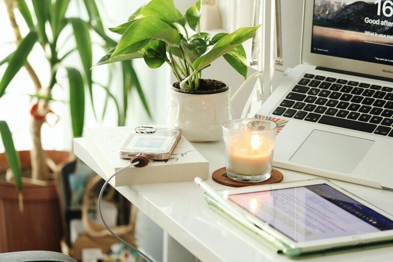 Tips for Creating a Cozy and Inviting Home Office Space